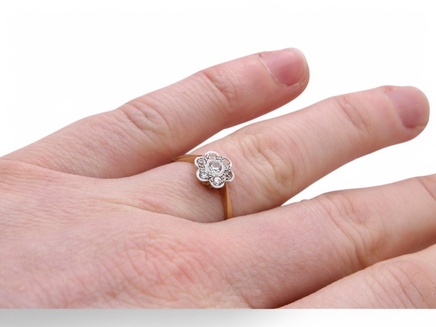 Antique 18ct Gold & Platinum Diamond Cluster Daisy Ring