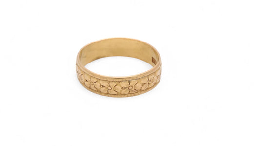 Antique 22ct Gold Forget Me Not Chased Ring, 1899
