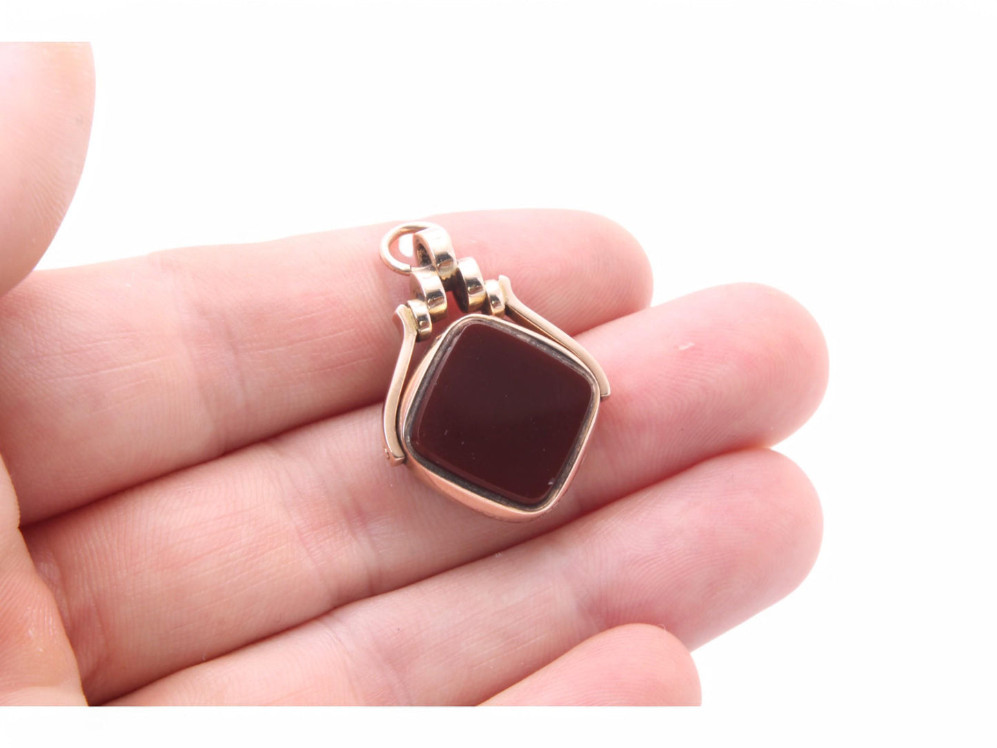 Antique 9ct Gold Bloodstone & Carnelian Spinner Pendant