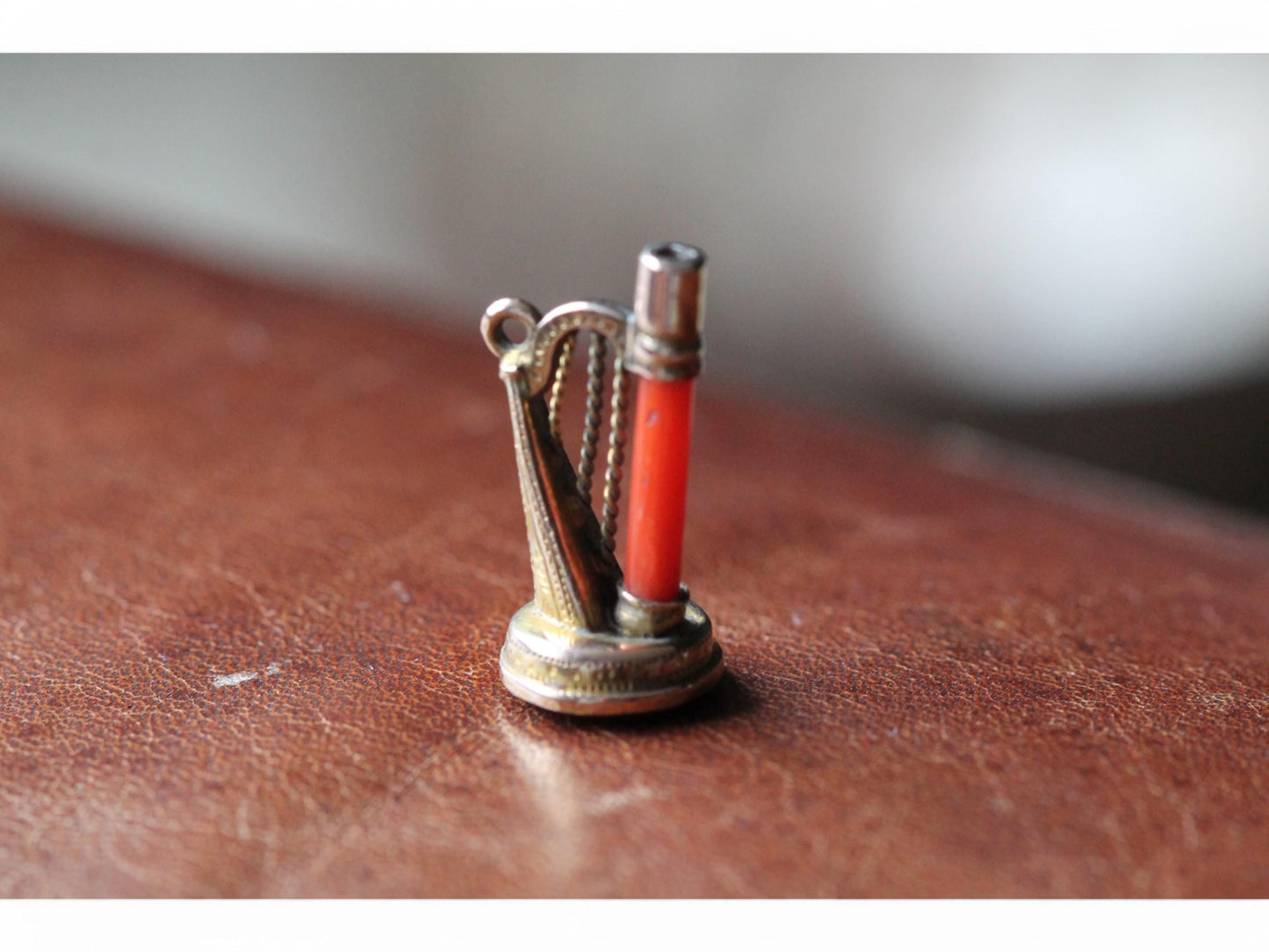 Antique-9ct-Gold-Coral-Harp-Pendant-Watch-Key