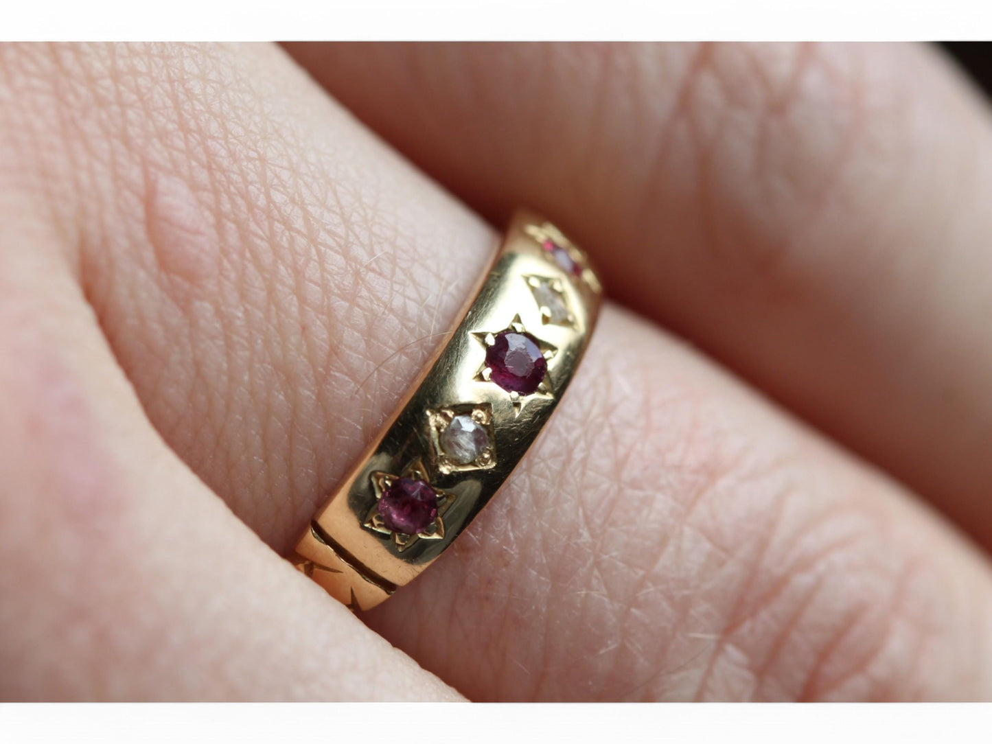 Antique 18ct Gold Ruby Diamond Gypsy Ring