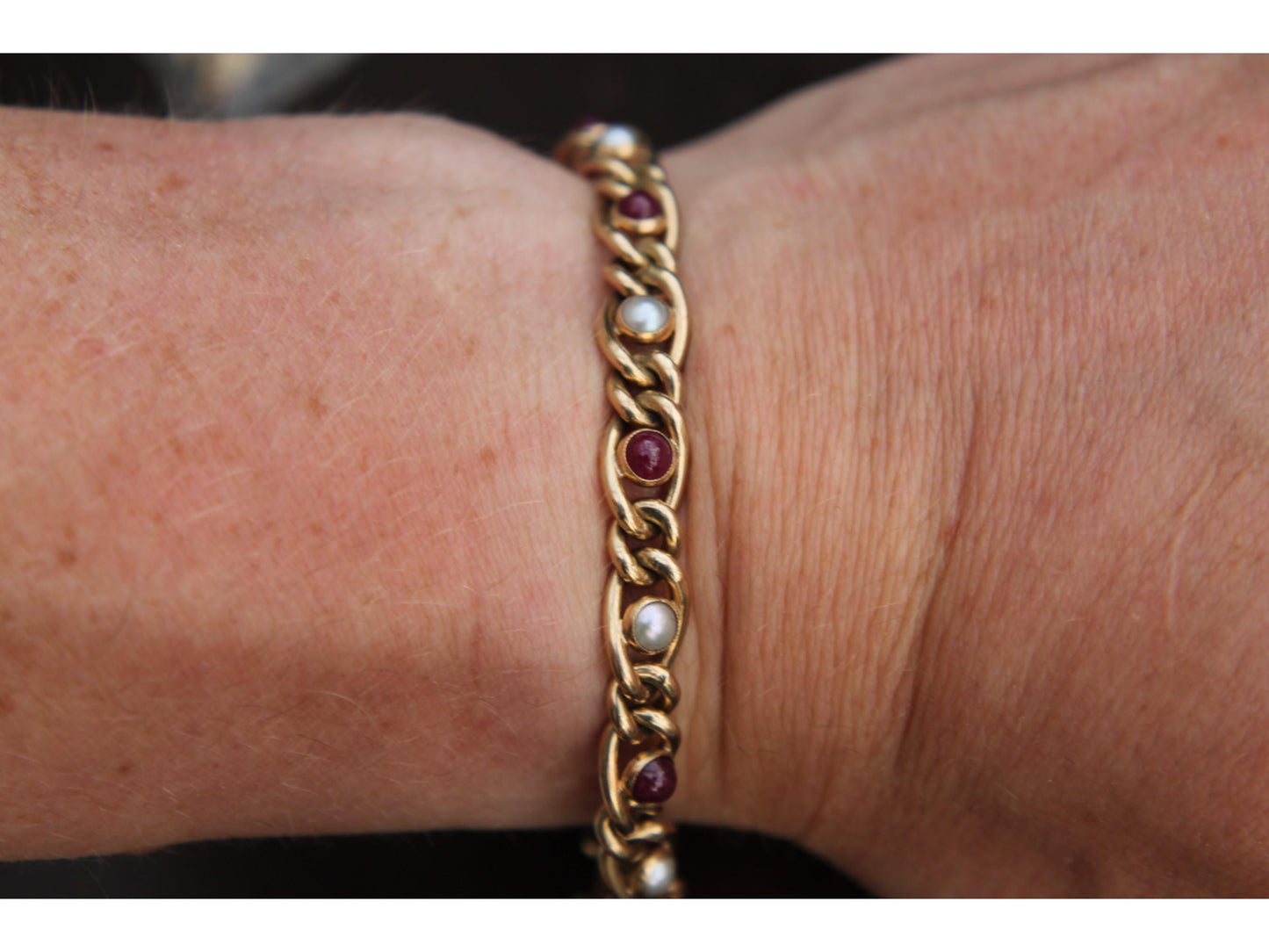 Antique 9ct Yellow Gold Ruby Cabochon Pearl Bracelet 1.75ct, 7.5"