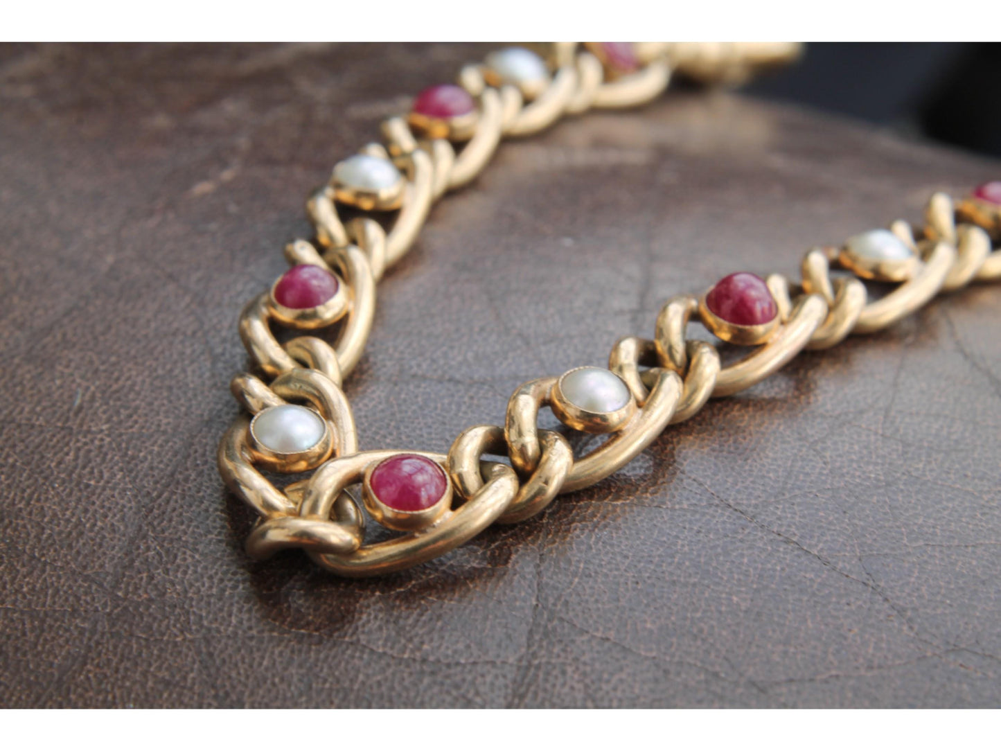 Antique 9ct Yellow Gold Ruby Cabochon Pearl Bracelet 1.75ct, 7.5"