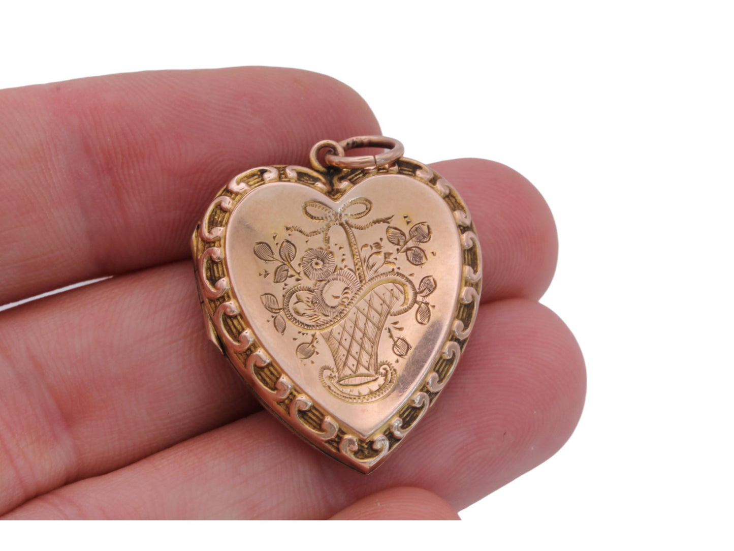 Antique 9ct Gold Heart Bouquet Of Flowers Locket