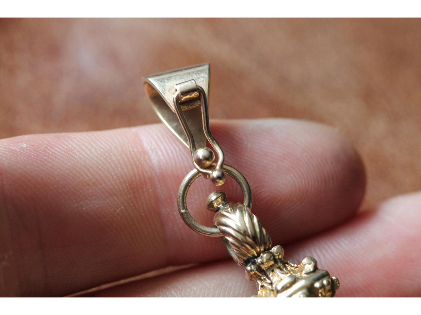 Antique 9ct Gold Phoenix "I Hope" Intaglio Bloodstone Pendant Seal