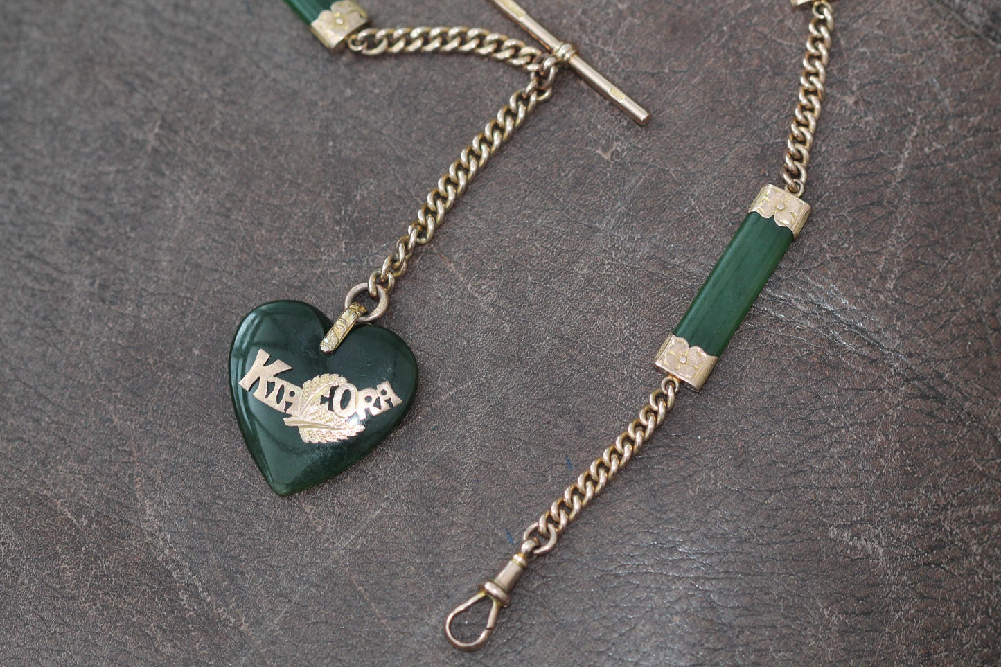 Antique 9ct Gold New Zealand Nephrite Chain With 'KIA ORA' Heart