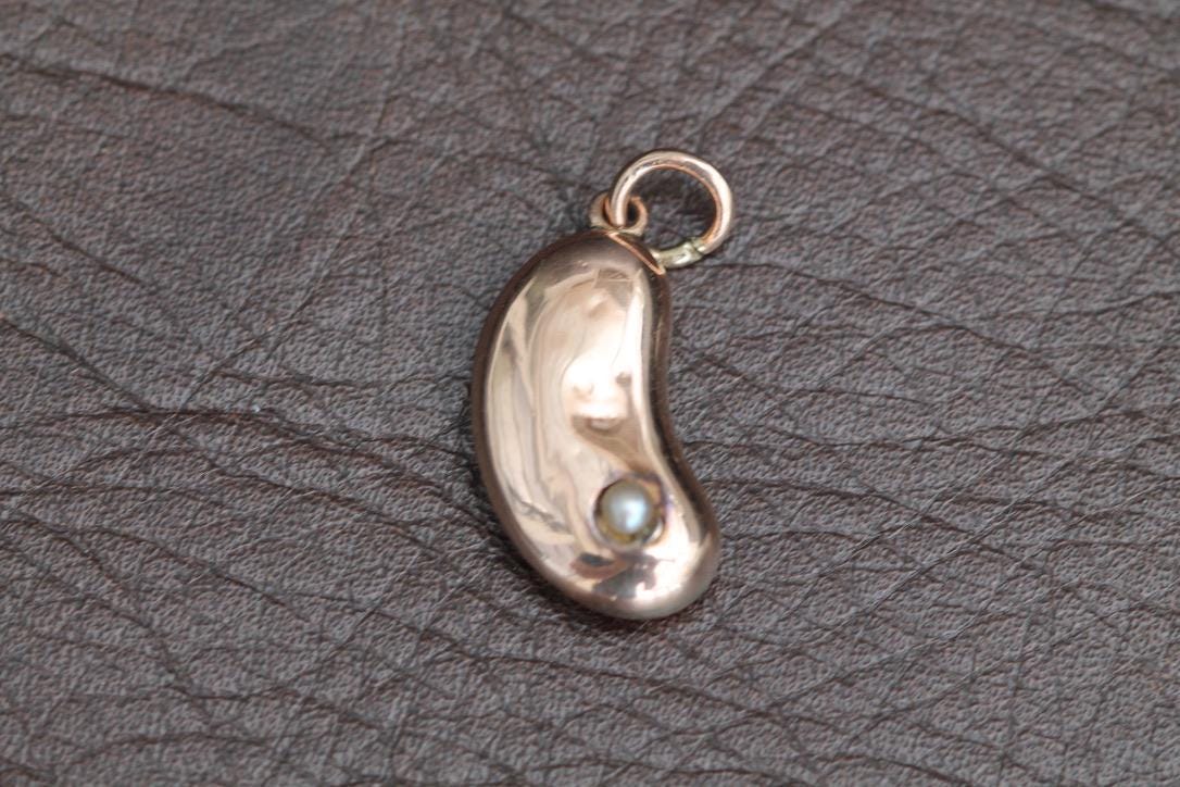 Antique 9ct Gold Pearl Lucky Bean Charm