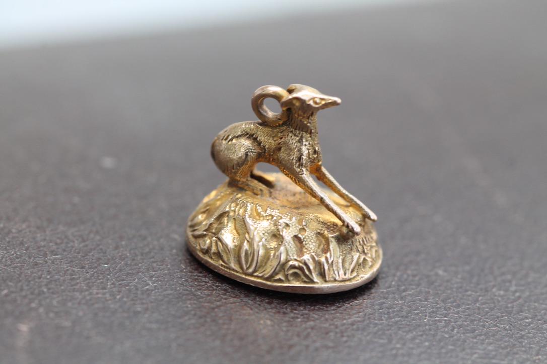 Antique 9ct Gold Greyhound Dog Pendant Fob