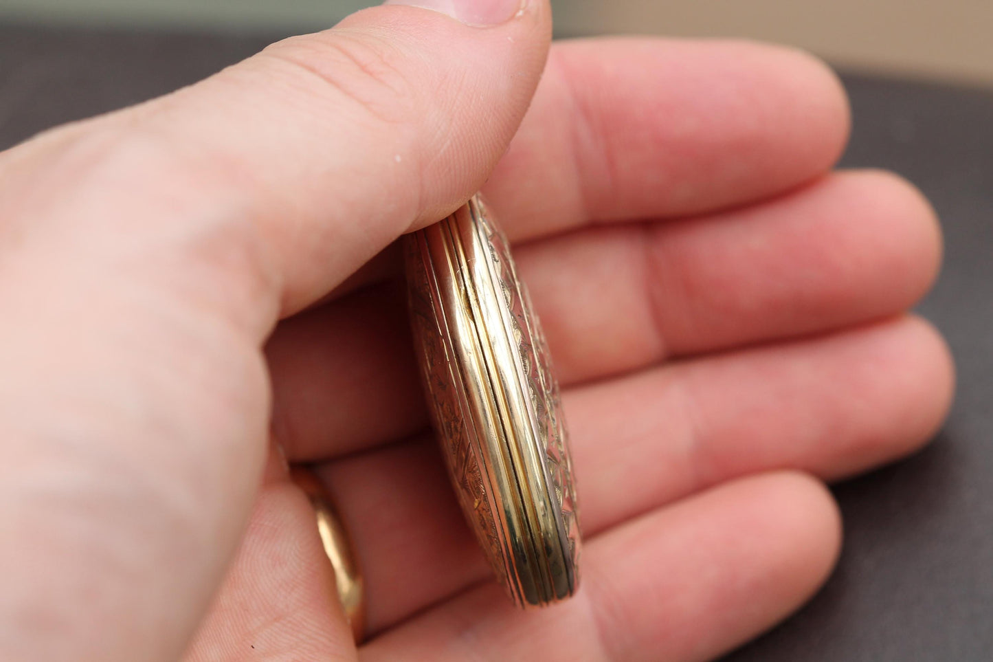 Antique 9ct Gold Large Chased Forget Me Not Locket