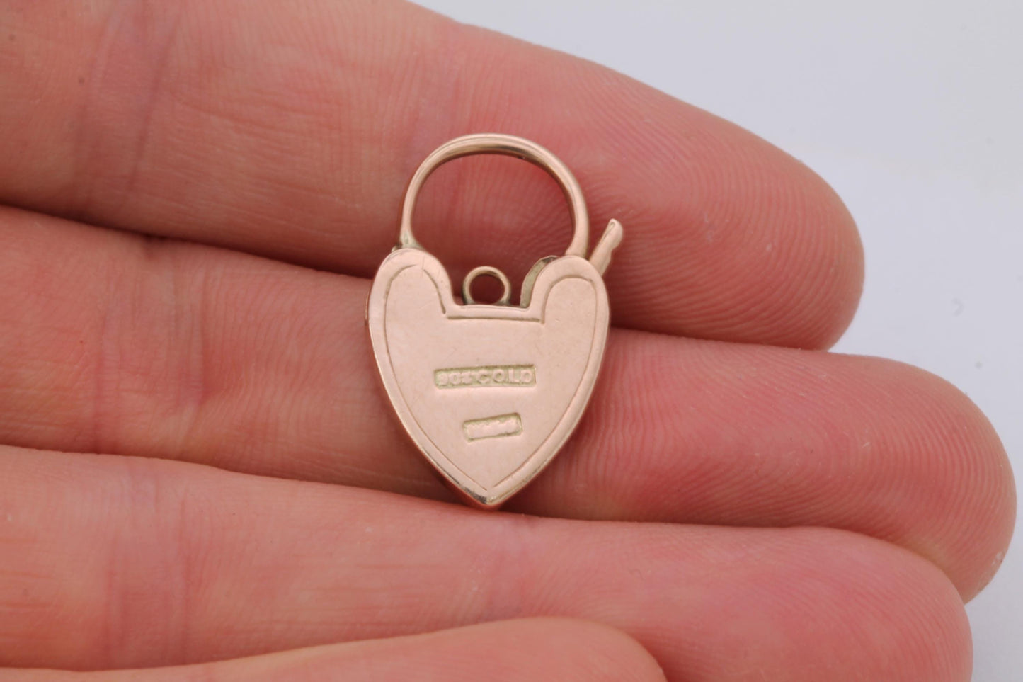 Antique 9ct Gold Chased Heart Padlock Pendant