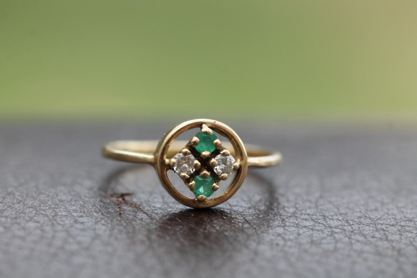 Vintage 14ct Gold Emerald & Diamond Ring