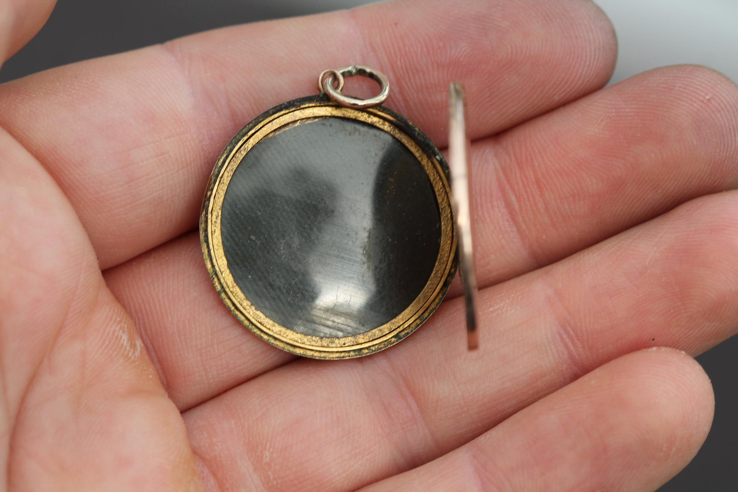 Antique Edwardian 9ct Gold Locket, Keepsake Pendant