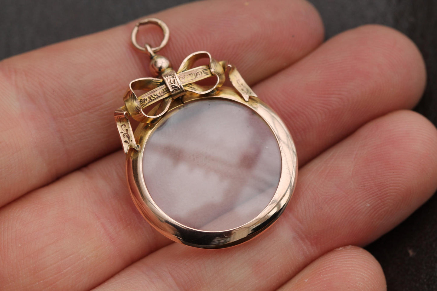 Antique 9ct Gold Decorative Bow Glass Locket, 1905