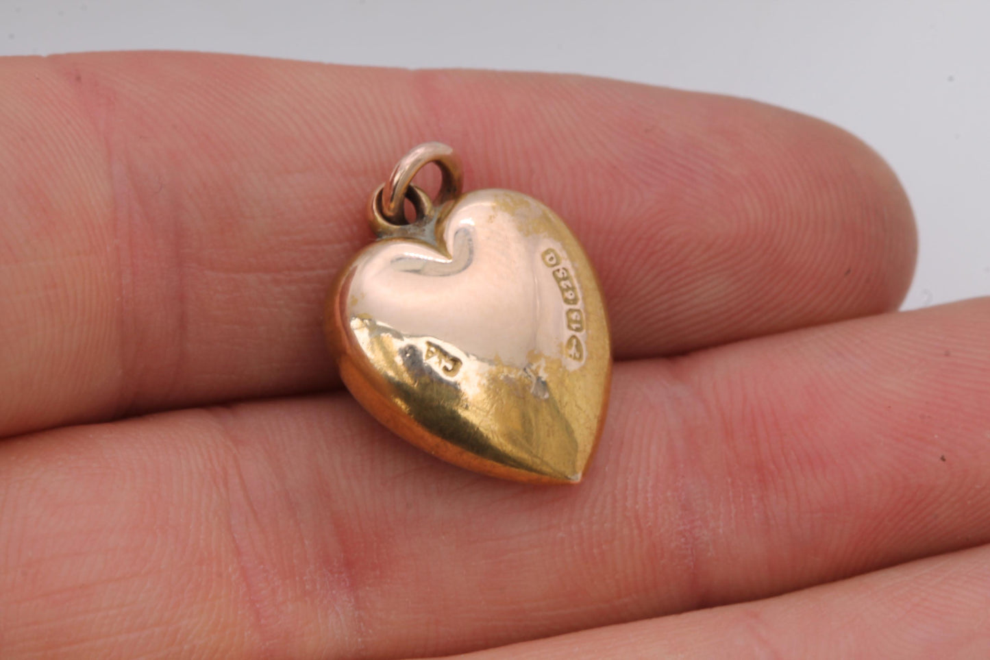 Antique 15ct Gold Decorative Flower Heart Pendant, 1899