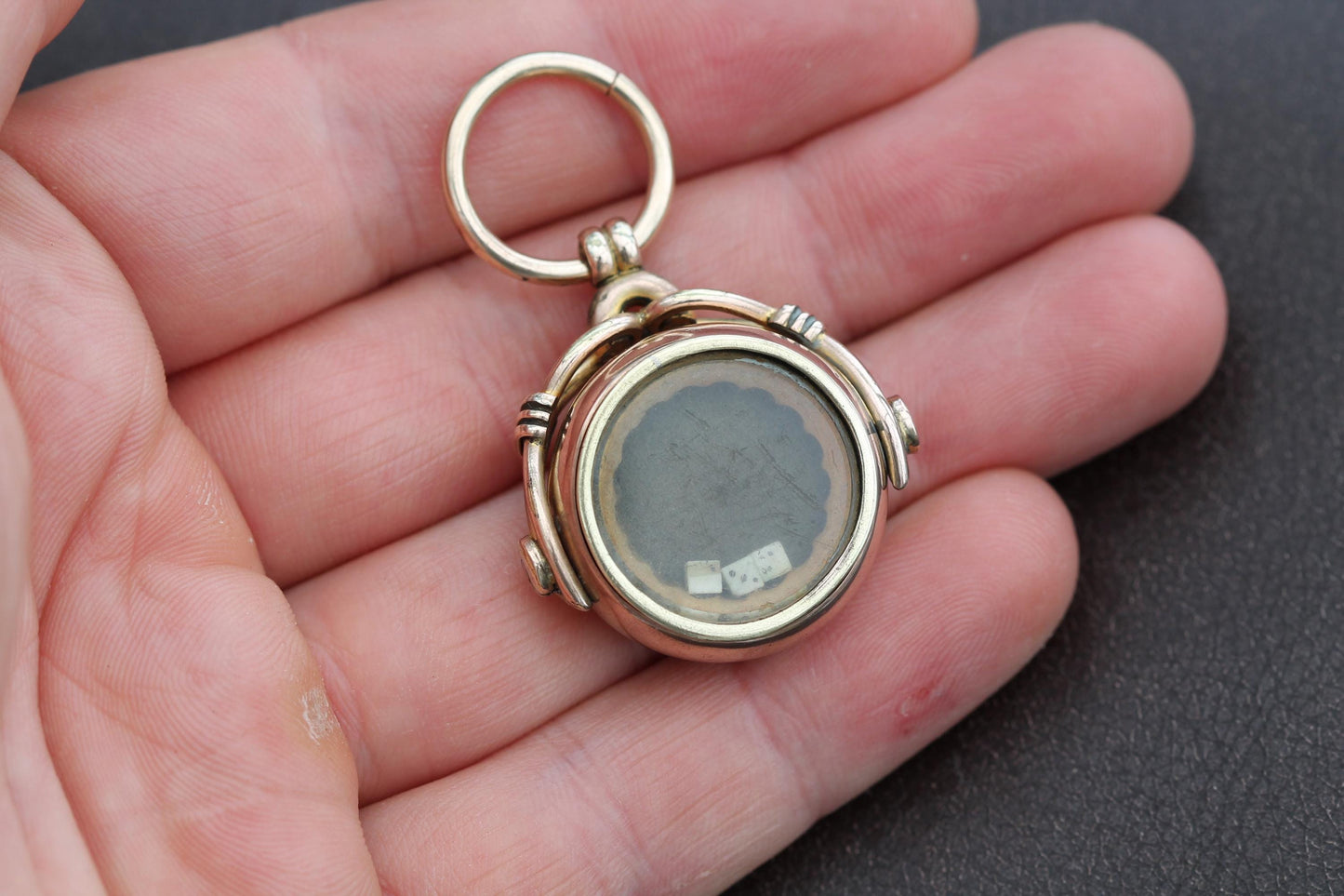 Antique 9ct Gold Gambling Dice Shaker Spinner Pendant