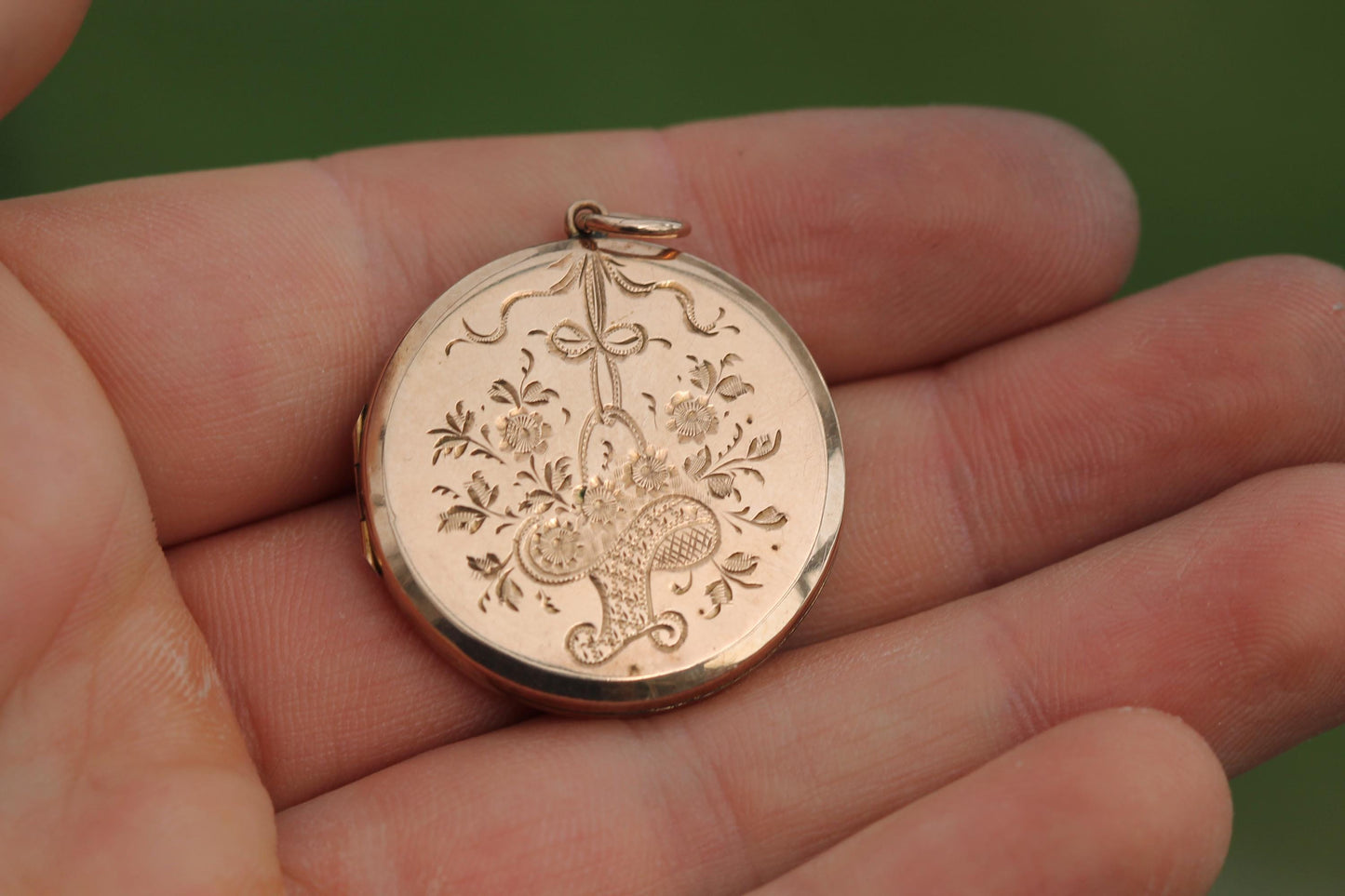 Antique 9ct Gold Bouquet Of Flowers Swallow Locket