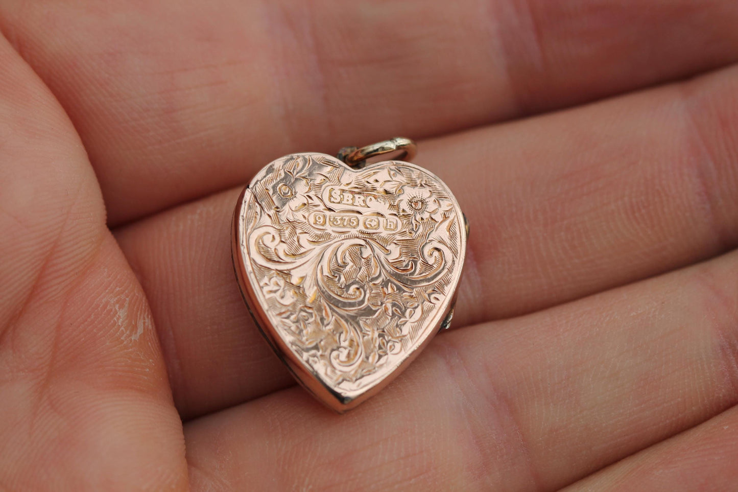 Antique Edwardian 9ct Gold Heart Locket, Floral Chasing & Forget-Me-Nots, 1907