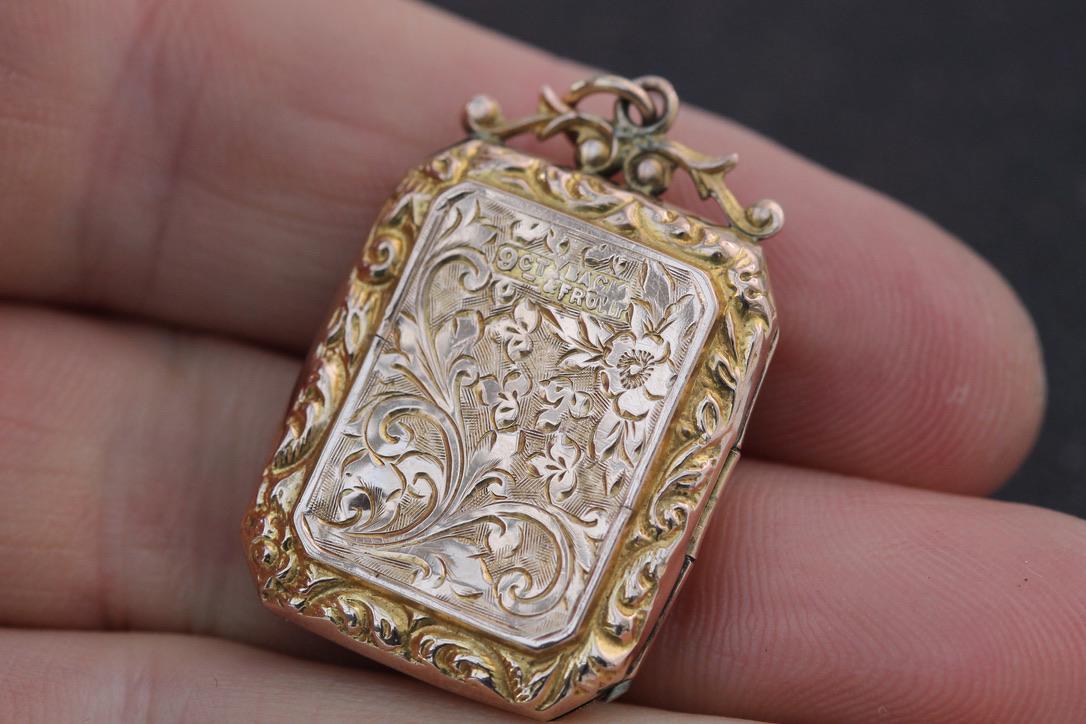 Antique 9ct Gold Edwardian Forget-Me-Not Locket, c.1901
