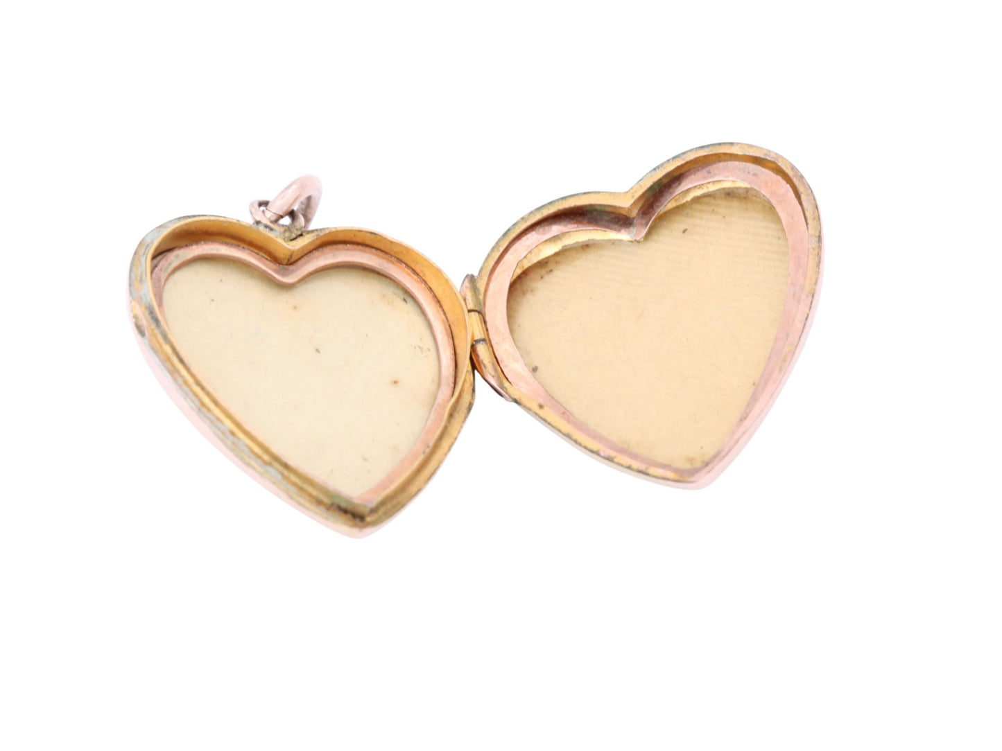 Antique 9ct Gold Ivy Chased Heart Locket