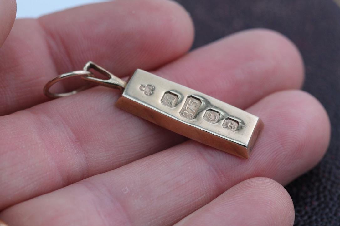 Vintage 9ct Gold Ingot Pendant, 1977