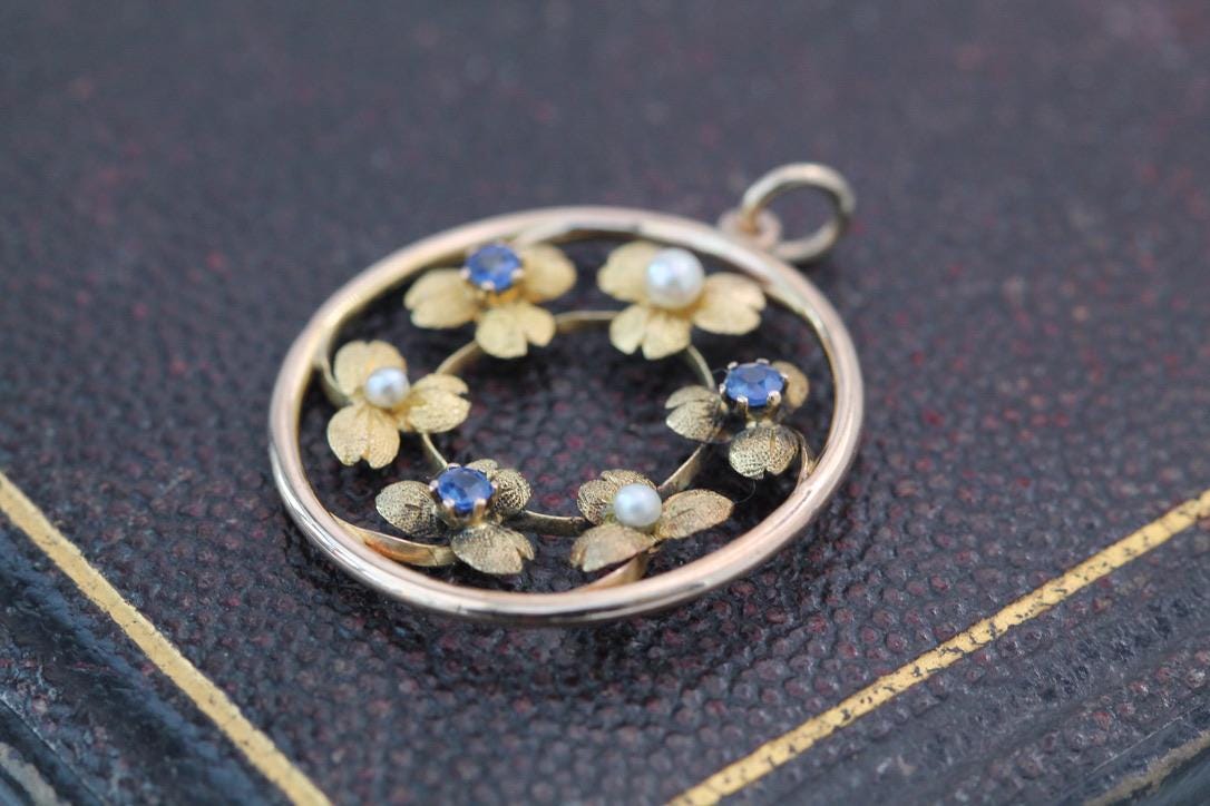 Antique 15ct Gold Pearl Sapphire Flower Pendant