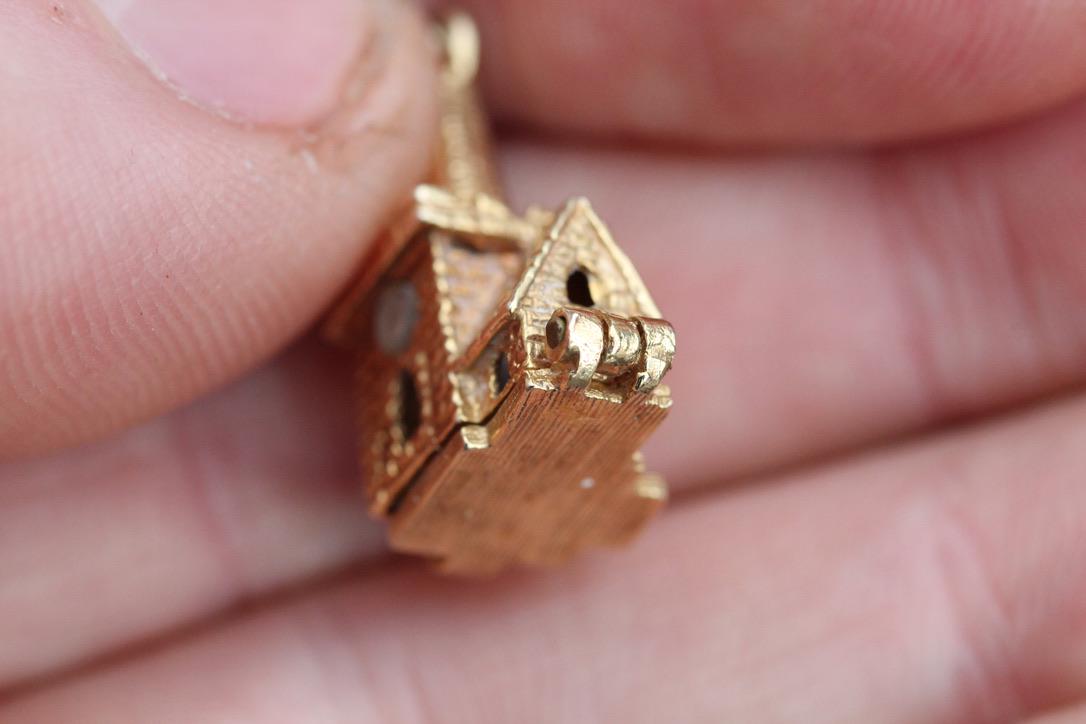 Vintage 9ct Gold Opening Church Marriage Vows Charm Pendant