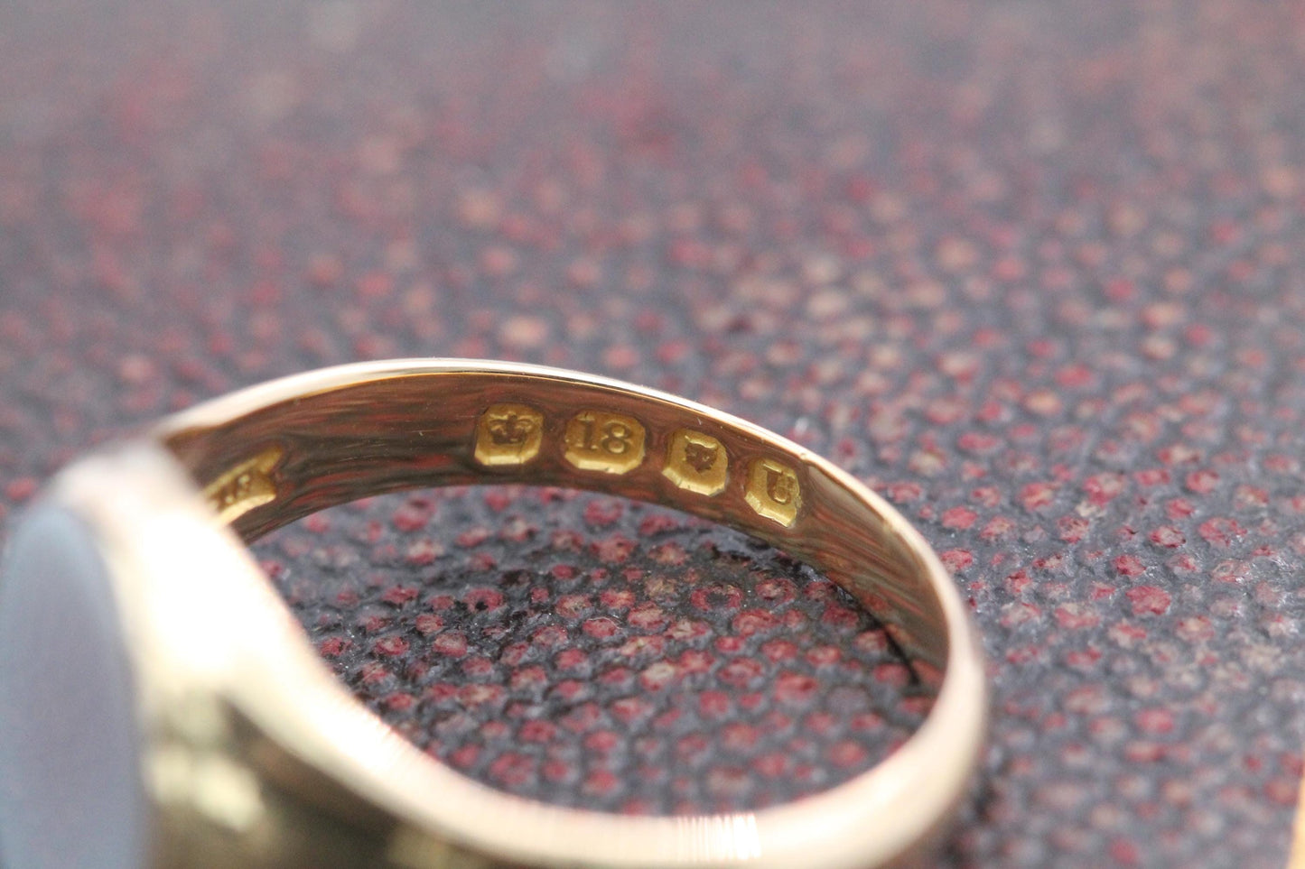 Antique 18ct Gold Sardonyx Signet Ring