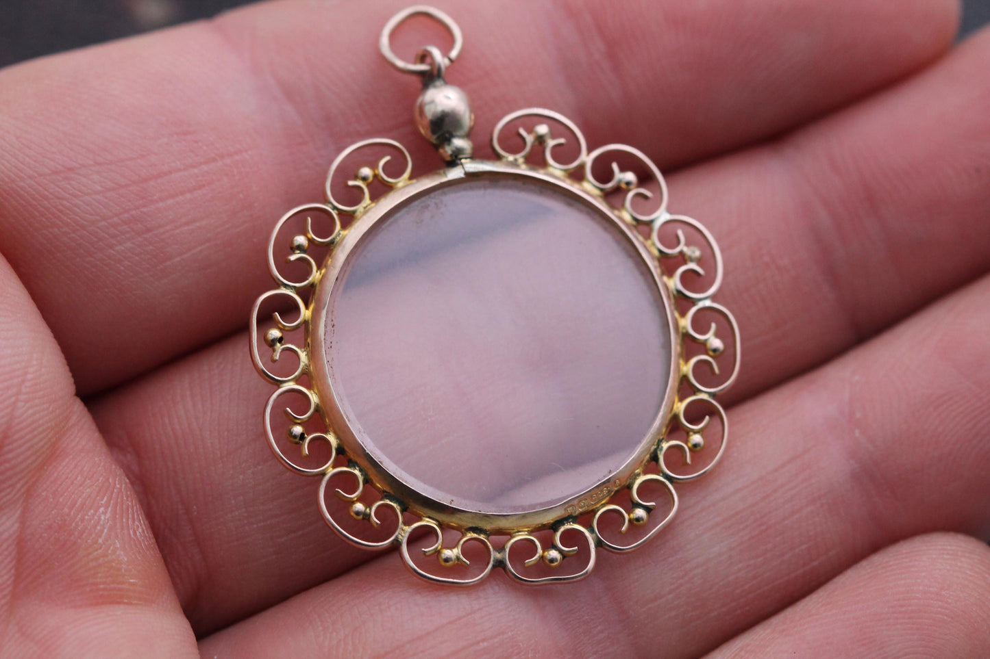 Antique Edwardian 9ct Gold Glass Locket Pendant, Sentimental Keepsake, 1907