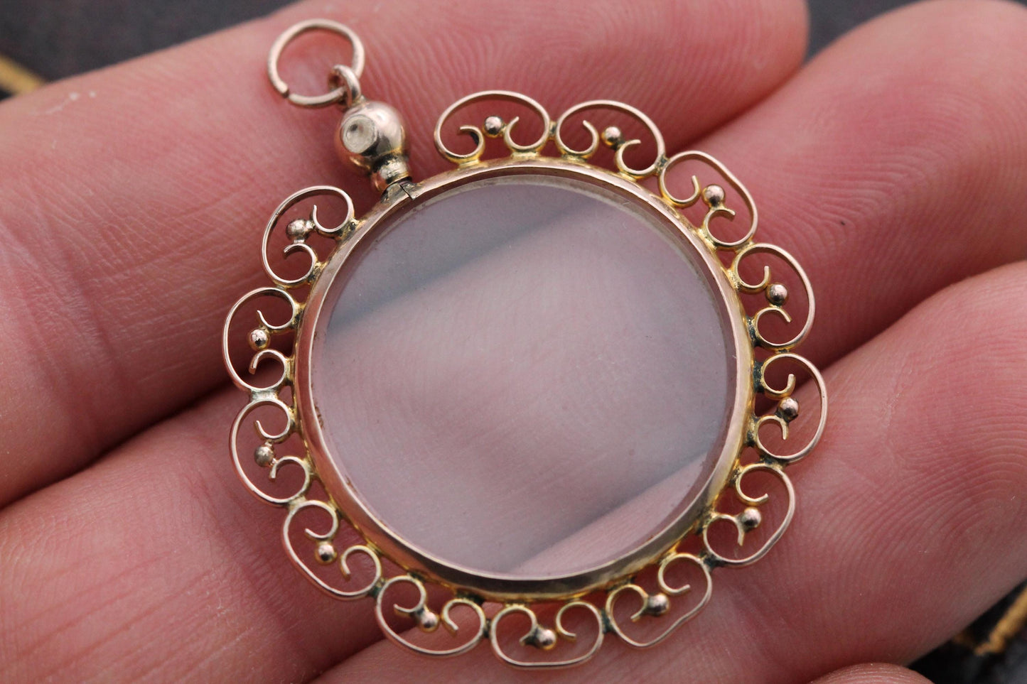 Antique Edwardian 9ct Gold Glass Locket Pendant, Sentimental Keepsake, 1907