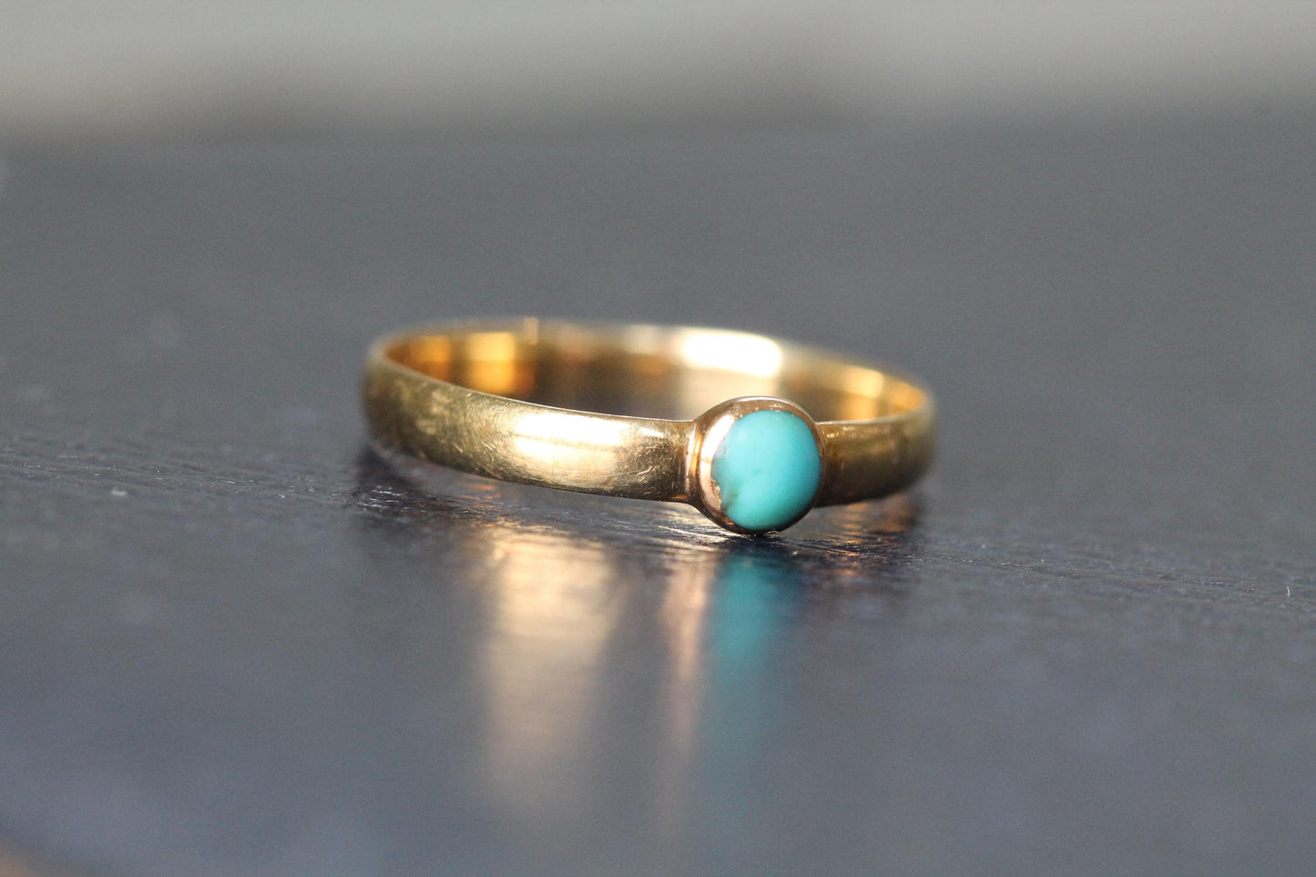 Antique-Victorian-18ct-Gold-Turquoise-Scottish-Provincial-Ring-—-Aberdeen,-c.1837