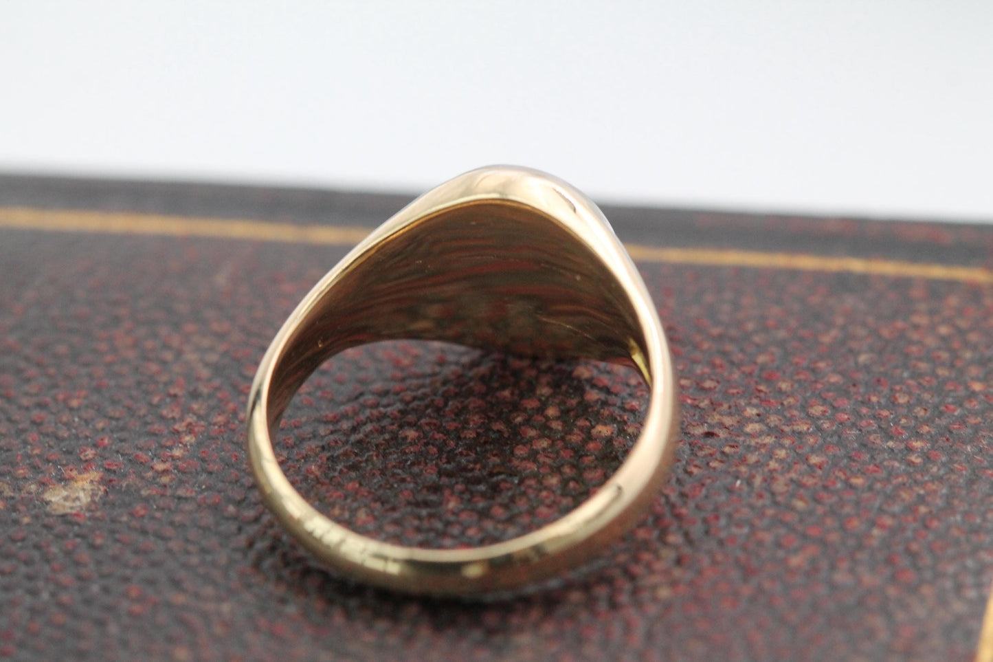 Antique 18ct Gold Sardonyx Signet Ring