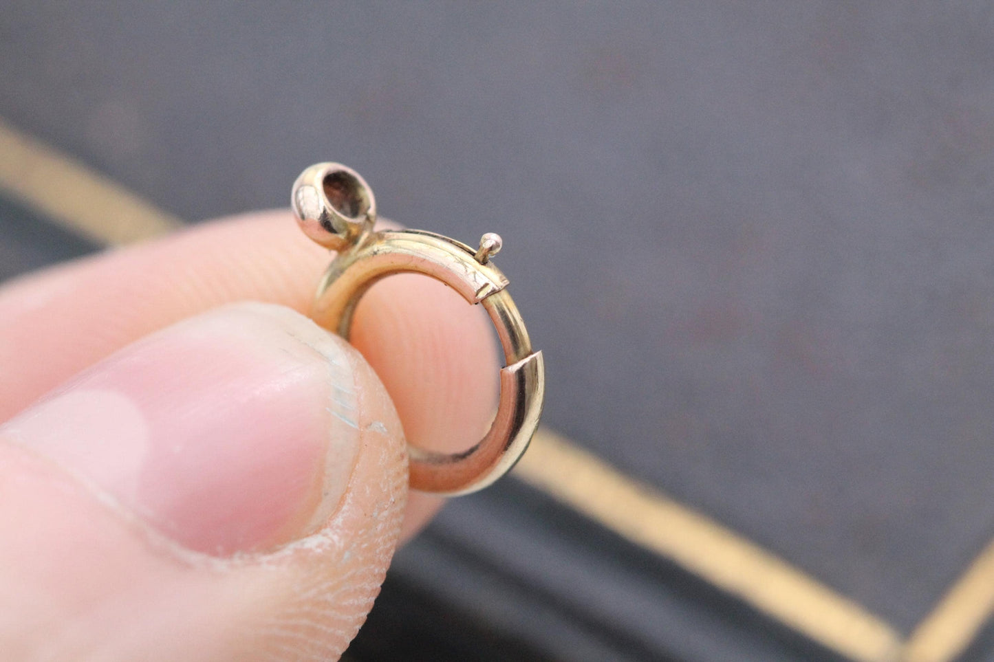 Antique 9ct Gold Bolt Clasp, 11mm