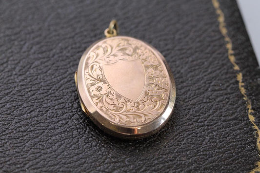 Antique 9ct Gold Chased Oval Locket