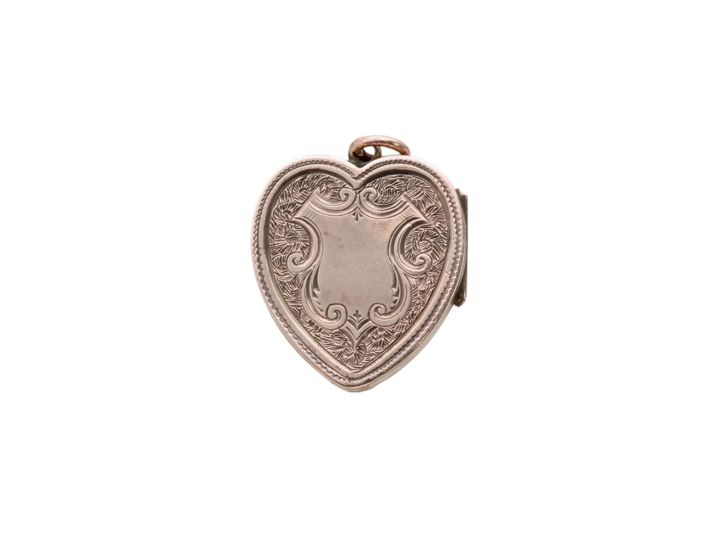 Antique-9ct-Gold-Ivy-Chased-Heart-Locket