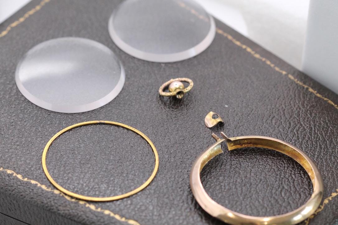 Antique 9ct Gold Large Open Face Locket Pendant