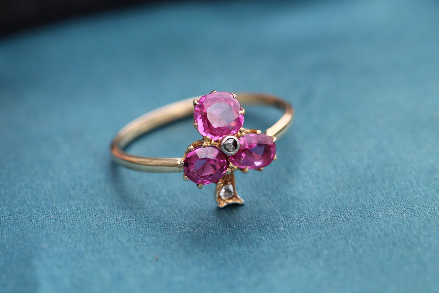 Antique 18ct Gold Pink Sapphire Diamond Shamrock Trefoil Ring, 1.5ct