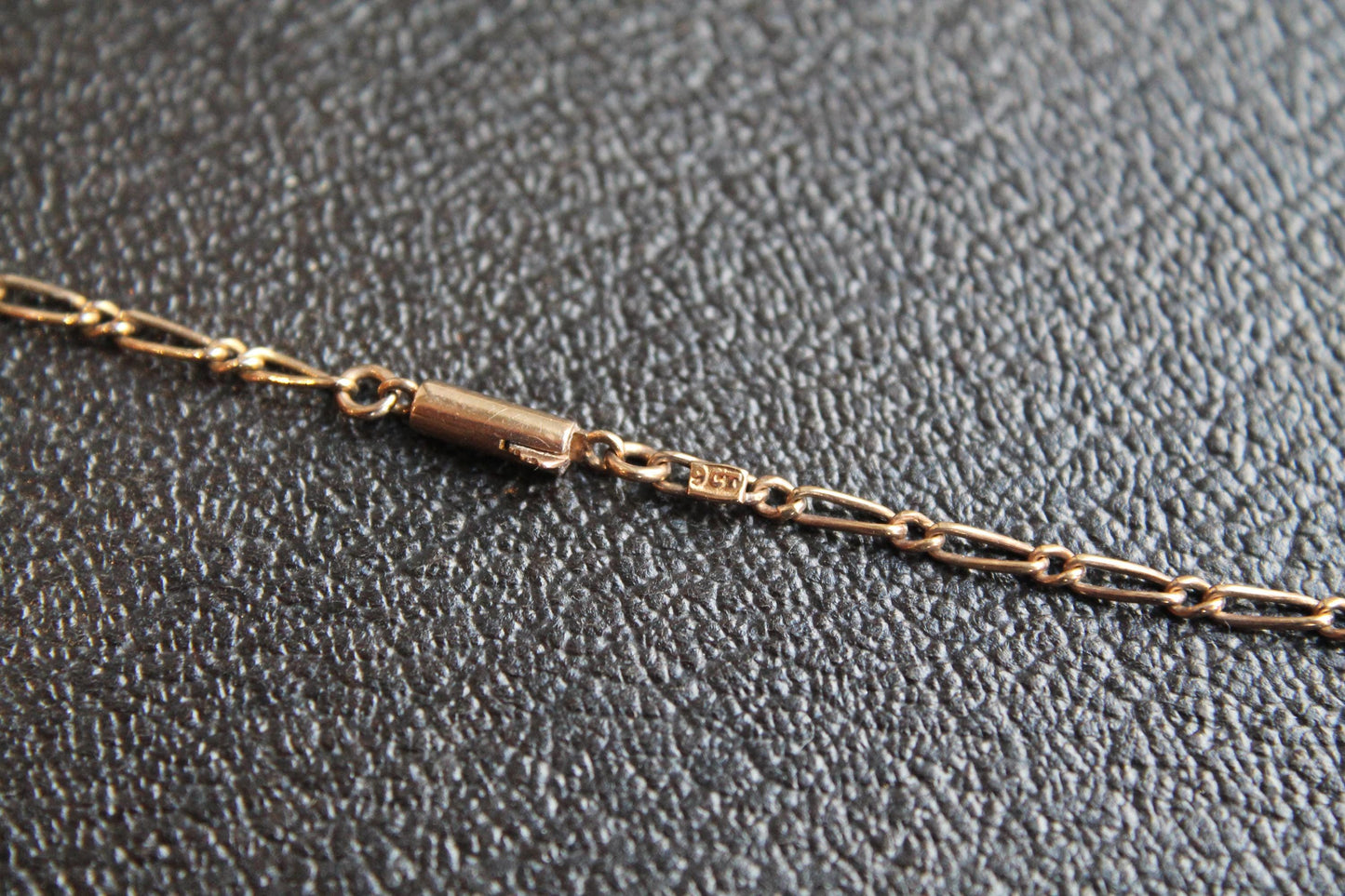 Antique 9ct Gold Paste Locket And Necklace Original Box, 15.75"