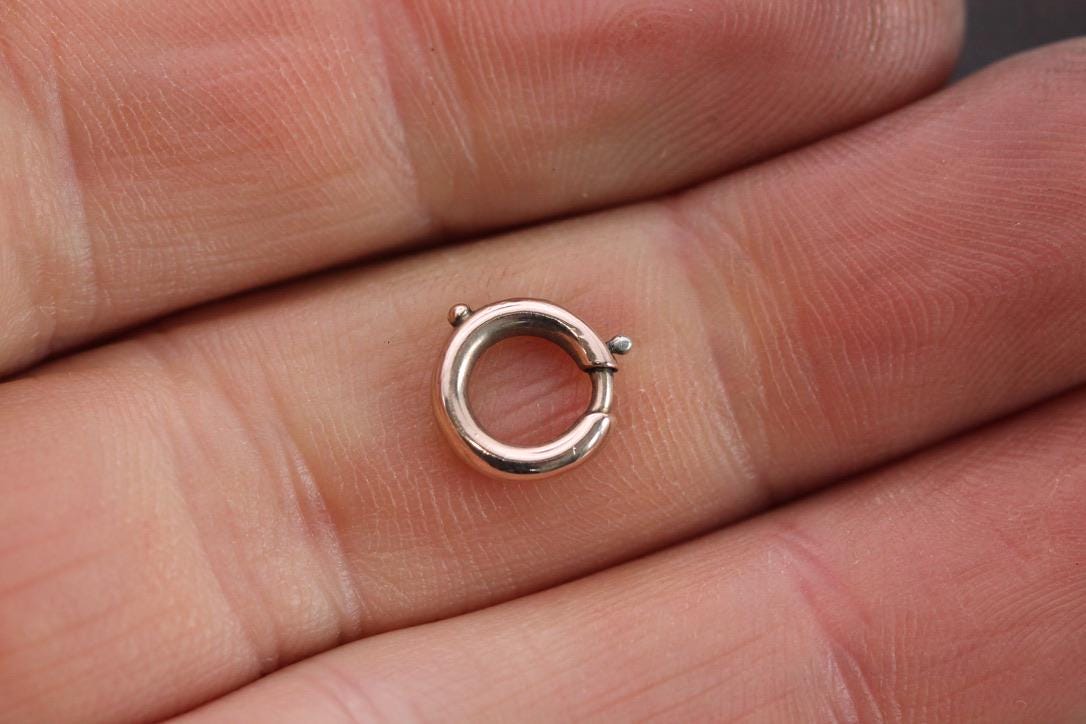 Antique 9ct Gold Bolt Clasp