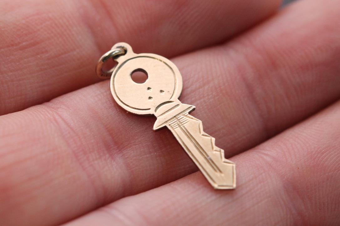 Vintage 9ct Gold Key Charm, 1986