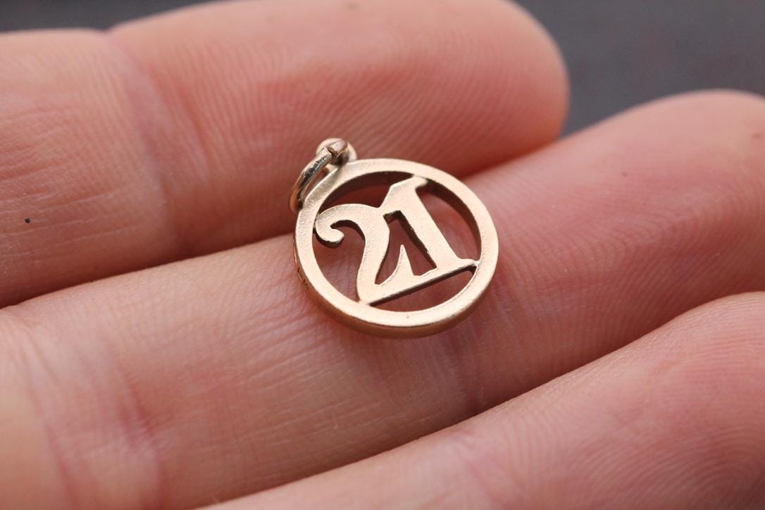Vintage 9ct Gold "21" Birthday Charm