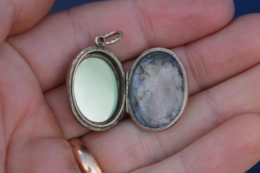 Antique 9ct Gold Chased Enamel Forget Me Not Locket, c.1860