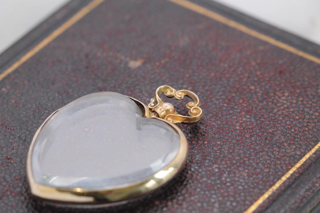 Antique 9ct Gold Heart Glass Locket, 1917