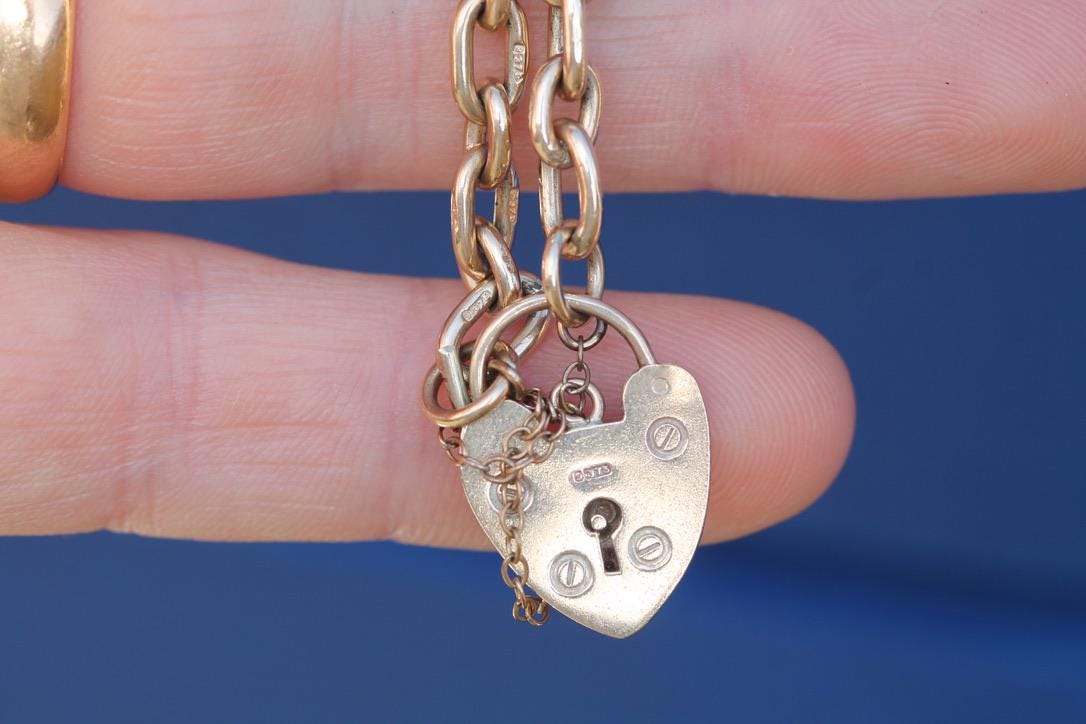 Vintage 9ct Gold Gate Bracelet Heart Padlock, 6.5"