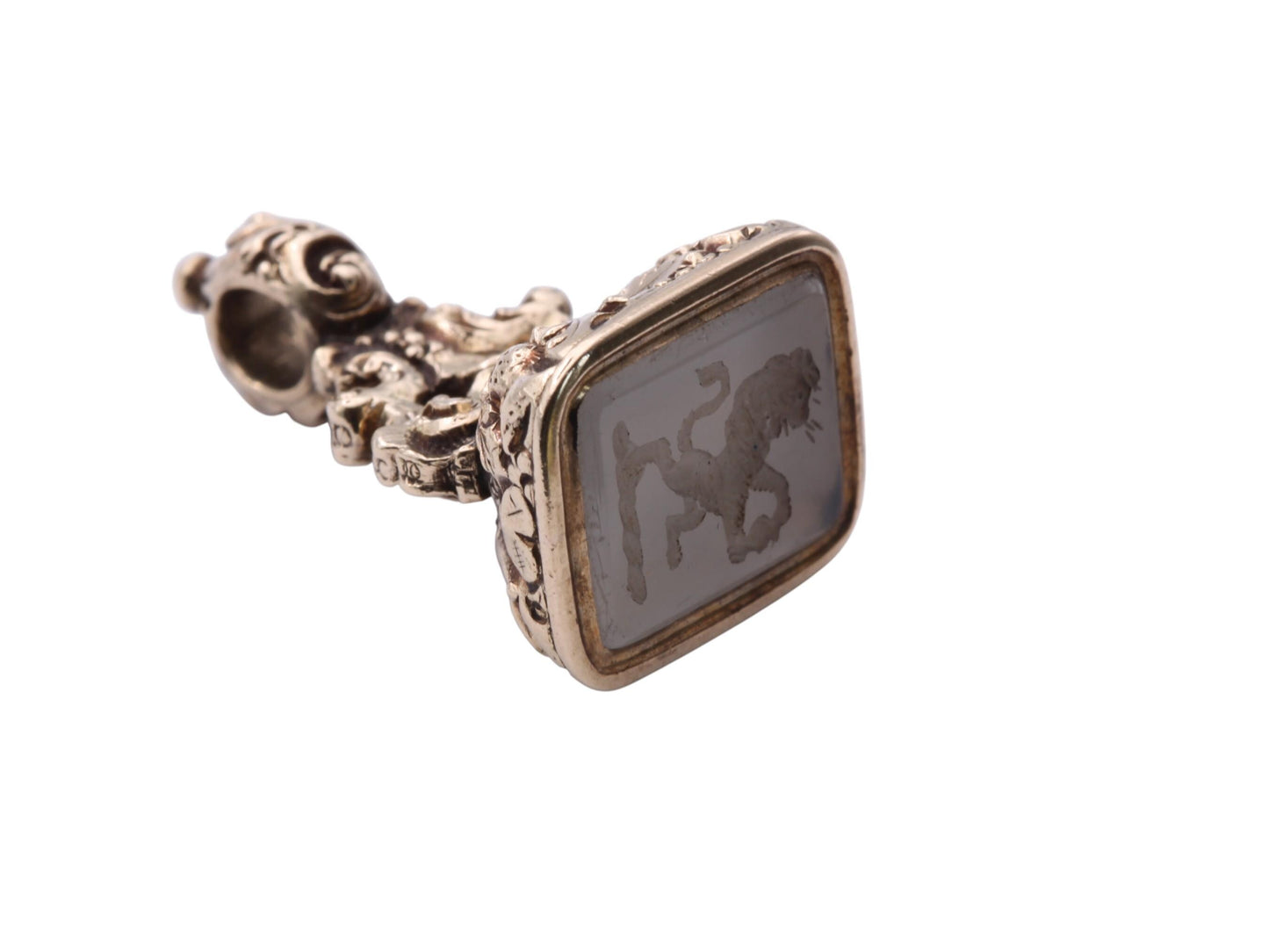 Antique Georgian 15ct Gold Chalcedony Lion Intaglio Seal Pendant