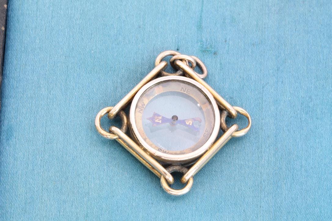 Antique 9ct Gold Trombone Link Compass Pendant, c.1890