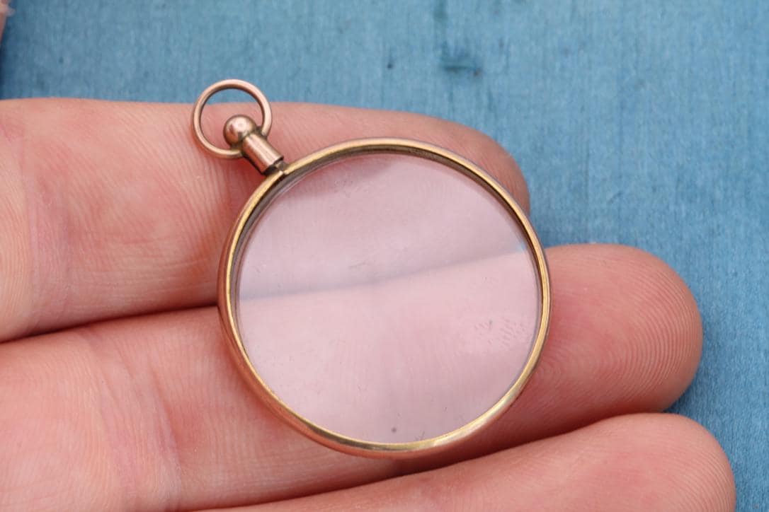 Antique 9ct Gold Glass Locket Pendant