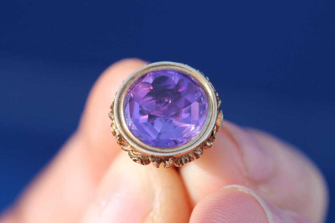 Antique Georgian 15ct Gold Floral Chased Amethyst Pendant