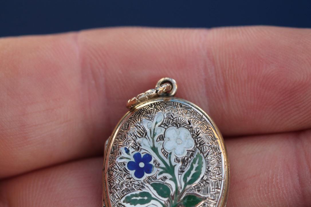 Antique 9ct Gold Chased Enamel Forget Me Not Locket, c.1860