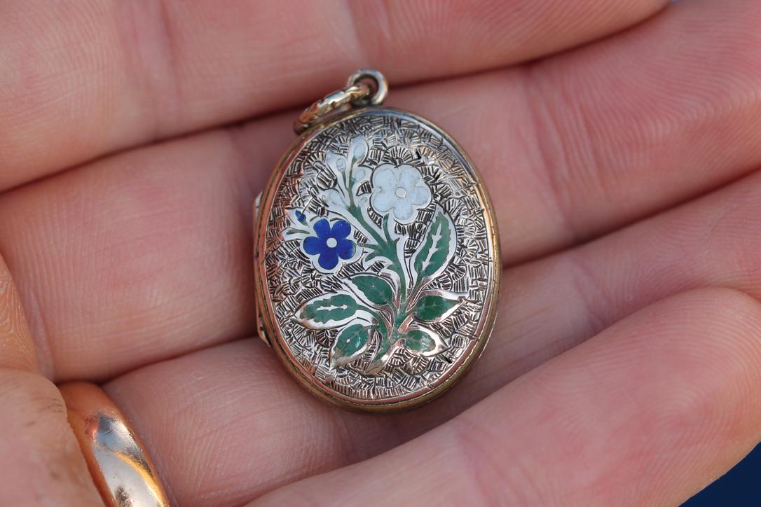 Antique 9ct Gold Chased Enamel Forget Me Not Locket, c.1860