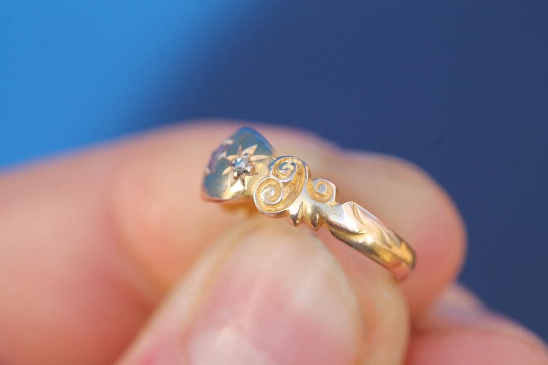 Antique 15ct Gold Amethyst Diamond Gypsy Set Ring